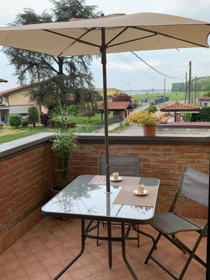 Colline Di Barengo Apartment Momo Exterior photo